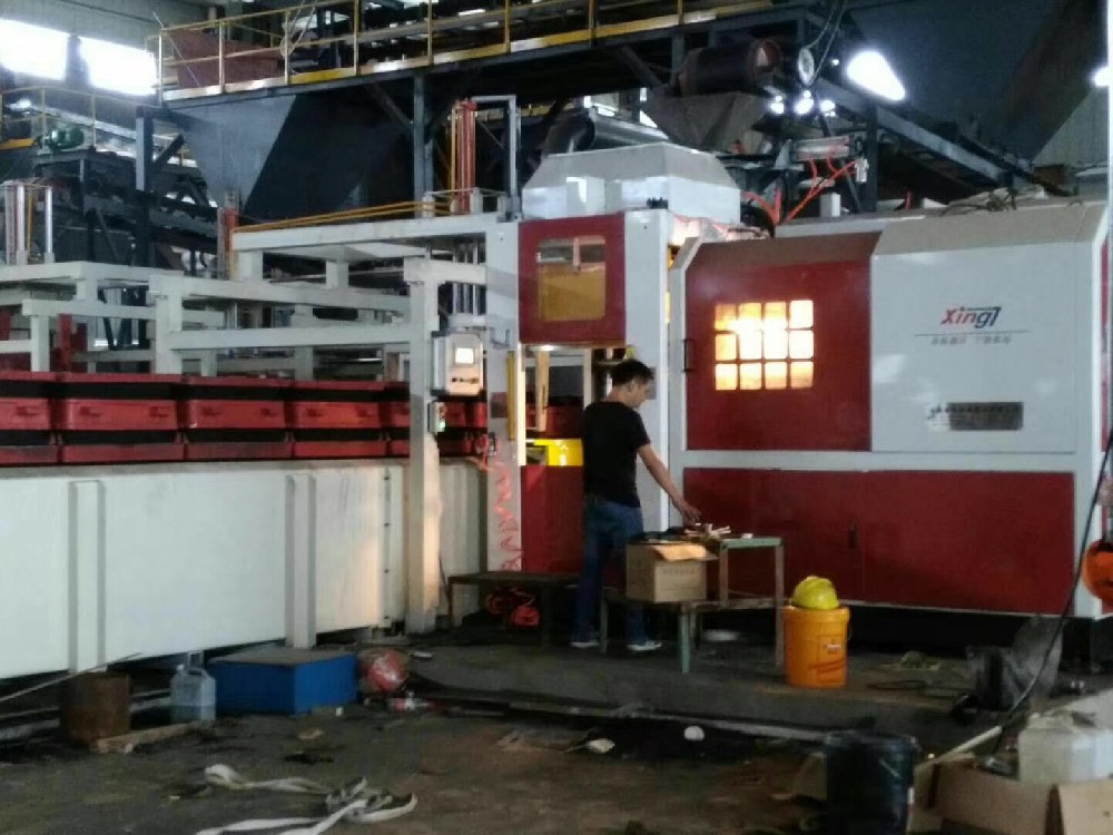 浙江兆元機械兩臺全自動無箱造型機匹配兩條疊式全自動澆鑄線正式投產(chǎn)！